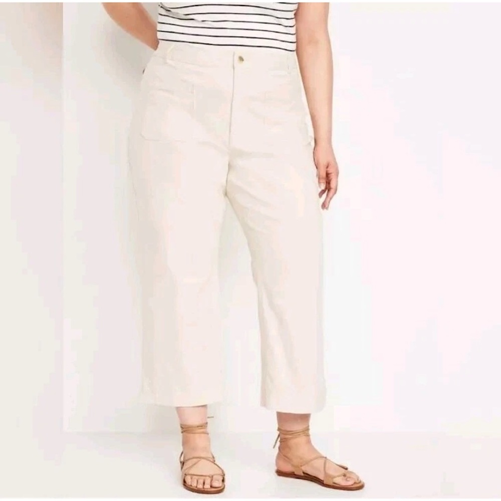 Old Navy Wide Leg Chinos